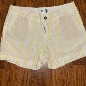 Old Navy Women's Cream and Yellow Striped Bermudas